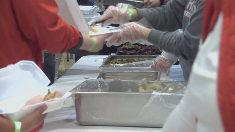 Those who are hungry, homeless, or lonely can enjoy a free Thanksgiving meal.