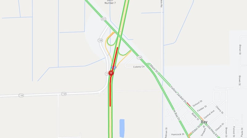 A half-mile section of Interstate 555 in Craighead County is closed for emergency repairs.