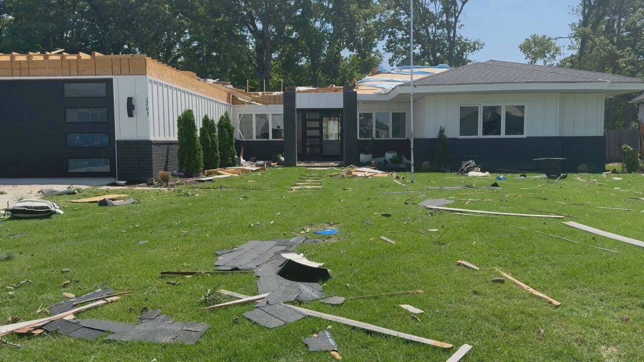 Community begins the cleanup process after EF-2 Tornado - Vimarsana News